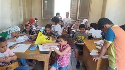 ثقافة المنيا تقدم ورشًا للتدريب على الكتابة والرسم والعزف الموسيقي