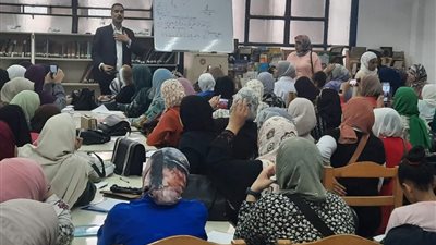 بحضور كبير.. قصور الثقافة تواصل تنفيذ ورشها المجانية للكتابة الإبداعية بطنطا