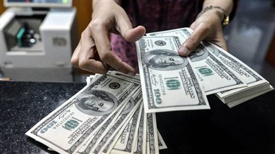 بالبنك المركزي ب30.95 جنيه.. تعرف على أسعار الدولار اليوم السبت