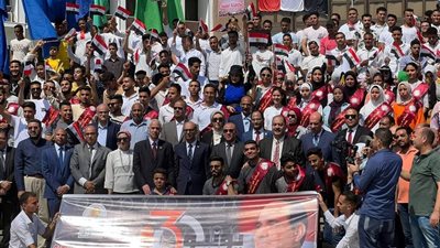 جامعة أسيوط تطلق مسيرة مجتمعية احتفالا بالذكرى العاشرة لثورة 30 يونيو
