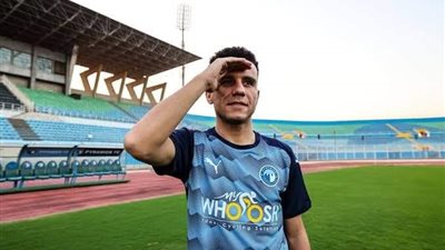 الأهلي ينوي خطف 