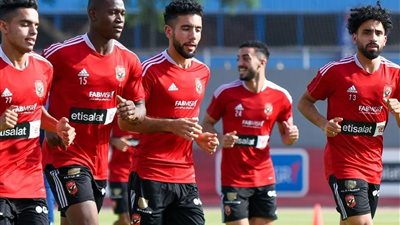 مران الأهلي..كولر يطالب اللاعبين بعدم الإستهتار والفوز أمام الزمالك
