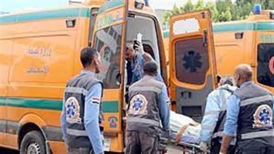إصابة شاب في حادث انقلاب تروسيكل بقنا