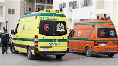 إصابة خمسيني بكسر في الظهر جراء حادث تصادم بطريق قنا سفاجا