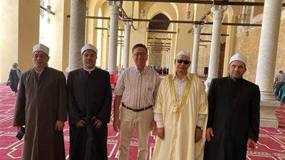 رئيس الجامعة المصرية للثقافة الإسلامية بكازاخستان خطيبًا للجمعة بمسجد الظاهر بيبرس 