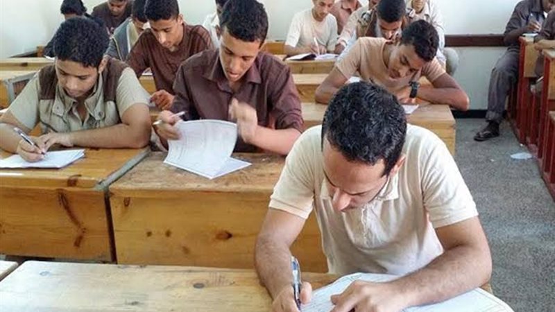 امتحانات الدبلومات