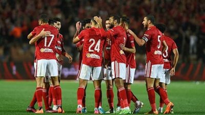 الأهلي يحسم بيع نجم الفريق بالانتقالات الصيفية