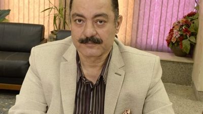 المنشاوي يهنئ الدكتور وجدي رفعت نخلة لتعيينه عميدا لكلية التربية النوعية 