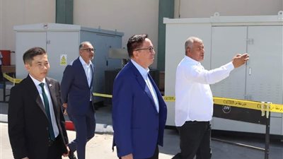 سفير كازاخستان بمصر يزور شركة 2m لانتاج الكهرباء