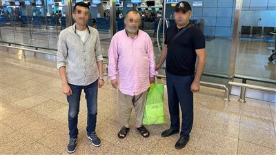 ترحيل مواطن أوزبكى من مصر مطلوب دوليا لعضويته فى منظمات دينية متطرفة