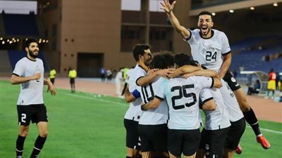منتخب مصر يعلن قائمة المحترفين الأولية لمباراتي إثيوبيا وتونس 