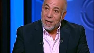 رئيس شعبة الدخان والسجائر يطالب الحكومة بالشفافية في بيع حصة من 