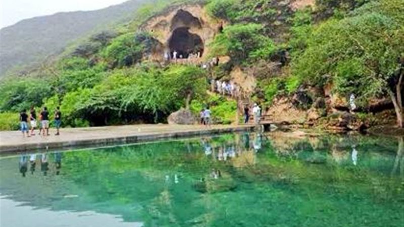 سلطنة عمان 