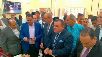 جاد يفتتح معرض المنتجات والمشغولات الفنية ويشهد ندوة تعزيز الانتماء للوطن بمركز شباب ديروط الشريف بأسيوط 