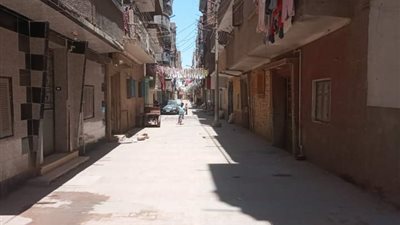 الانتهاء من تركيب بلاط الانترلوك بشوارع مركز القوصية بأسيوط 