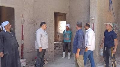متابعة نسب تنفيذ مشروعات حياة كريمة ببني حرام بمركز ديرمواس بالمنيا
