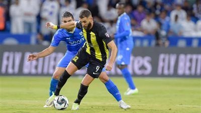 بنزيما يقود الهجوم .. تشكيل اتحاد جدة أمام الهلال بدوري روشن السعودي