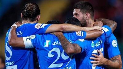 بونو يحرس عرين الهلال في كلاسيكو الليلة أمام اتحاد جدة بدوري روشن السعودي
