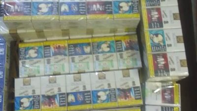 ضبط 632 علبة سجائر مختلفة الأنواع خلال حملة تموينية بمركز ديروط بأسيوط