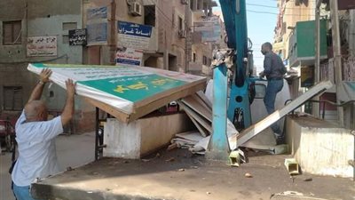 محافظ أسيوط يوجه بتكثيف حملات إزالة الاعلانات المخالفة