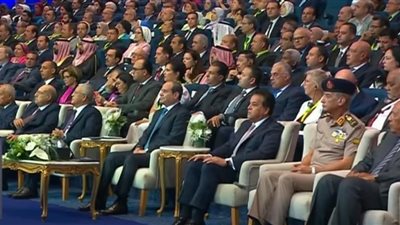 رئيس جامعة أسيوط يشهد انطلاق الاستراتيجية الوطنية للسكان والتنمية 2023/ 2030 