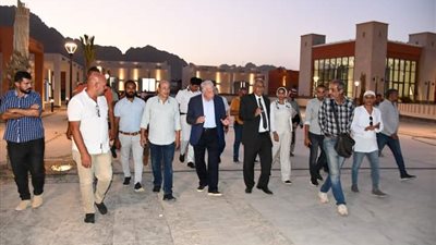 الجمعية التعاونية الزراعية بمدينة نويبع تواصل صرف الاسمدة المدعمة للمزارعين