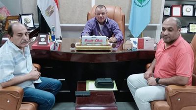 جاد يلتقي ممثل هيئة تعليم الكبار بأسيوط لبحث سبل التعاون المشترك 