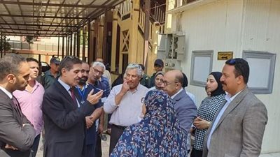 زين يتابع أعمال التطوير بمستشفى الصدر بحى شرق أسيوط 
