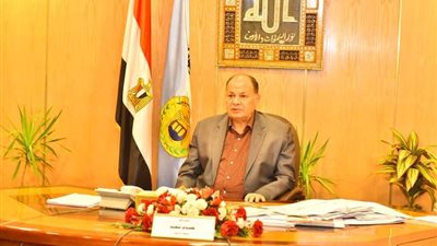 سعد يعقد اجتماعًا لمتابعة اللمسات النهائية لمشروع تطوير مسار العائلة المقدسة بمحافظة أسيوط 