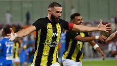 بنزيما يقود التشكيل الرسمي لإتحاد جدة أمام الأهلي بالدوري السعودي 