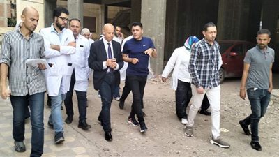 مسعود يتفقد الخدمات الطبية بمستشفي منيا القمح ويوجه بسرعة تشغيل المولد الجديد 
