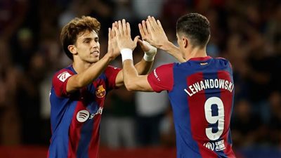 برشلونة يفوز على إشبيلية بهدف نظيف ويعتلي صدارة الليجا الإسبانية