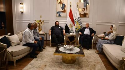 فوده يلتقي وفد الأكاديمية العربية للعلوم والتكنولوجيا والنقل البحري للتنسيق لإقامة أكبر مسابقة برمجة علي مستوى العالم بشرم الشيخ