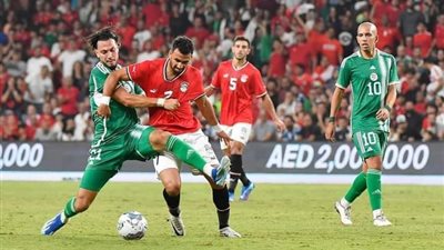منتخب الجزائر يتعادل أمام  مصر ودياَ في مباراة مثيرة
