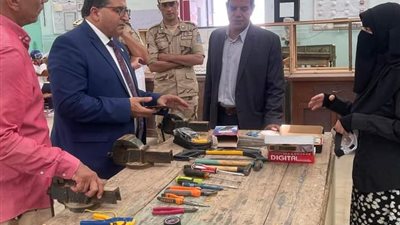 وكيل وزارة التربيه والتعليم  يتابع مدرسة أبورديس الثانوية الصناعية العسكرية المشتركة