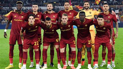 لوكاكو يقود هجوم روما أمام إنتر ميلان في الدوري الإيطالي 