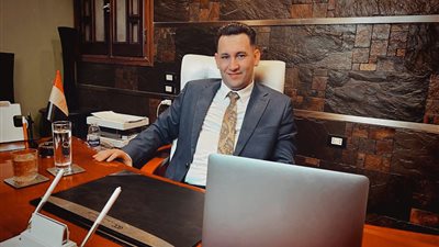خبير اقتصادي يرصد إنجازات الدولة لتنمية محافظات الصعيد صناعيا وأثرها في تعظيم الصناعة الوطنية 