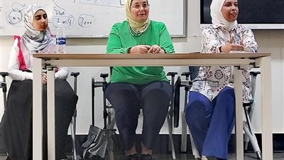 جامعةأسيوط الجديدة التكنولوجية تنظم ندوة بعنوان العنف ضد المرأة وطرق التعامل معه 