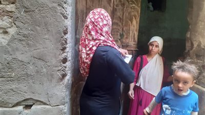 المجلس القومي للمرأة بأسيوط ينظم حملة طرق الابواب تحت عنوان احميها من الختان 