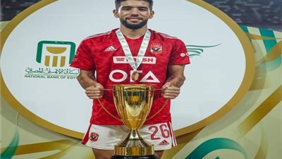 الأهلي يرغب في عودة أحمد قندوسي للفريق قبل انتهاء إعارته