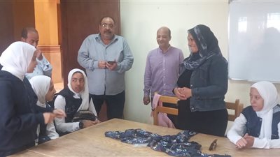 مكاوى يتفقد سير العمل بقصر ثقافة الزعيم جمال عبدالناصر بقرية ببنى مر بمركز الفتح بأسيوط 