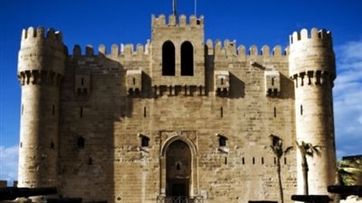 زيادة أسعار تذاكر دخول قلعة قايتباي بالإسكندرية للأجانب اعتبارا من ديسمبر المقبل