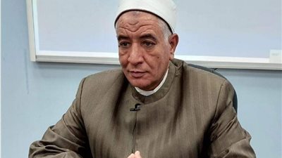 مدير مديرية أوقاف الإسكندرية يحصد على مكافأة 2000 جنيه.. من وزير الأوقاف