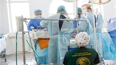 مركز الملك سلمان للإغاثة ينفذ برنامج طبي لجراحة القلب المفتوح والقسطرة للبالغين في قيرغيزستان