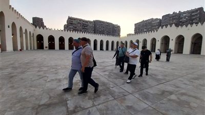 بالصور.. نرصد لكم تاريخ مسجد الظاهر بيبرس  ايقونة العمارة المملوكية وثاني  أكبر مساجد القاهرة 