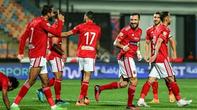 الشحات وتاو يقودان تشكيل الأهلي المتوقع أمام سموحة ببطولة الدوري