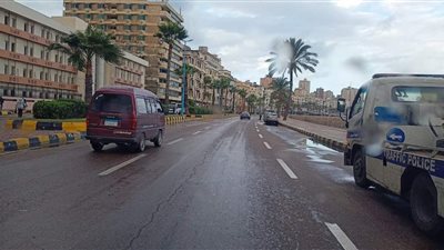 رفع درجة الإستعداد القصوى لمواجة مياه الأمطار بحي الجمرك بالإسكندرية