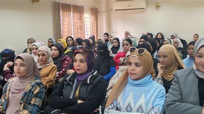 ملتقى حوارى تحت عنوان مناهضة العنف ضد المرأة بقصر ثقافة اسيوط
