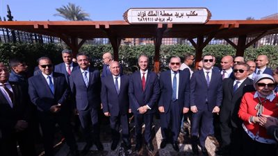 طلعت والوزير يفتتحان مكتب بريد محطة الملك فؤاد بكفر الشيخ