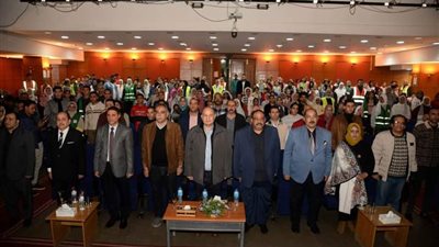 سعد يشهد العرض المسرحى ليلة القتلة لمسرح الطليعة بقصر ثقافة أسيوط